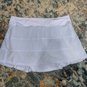 Lululemon women’s skirt